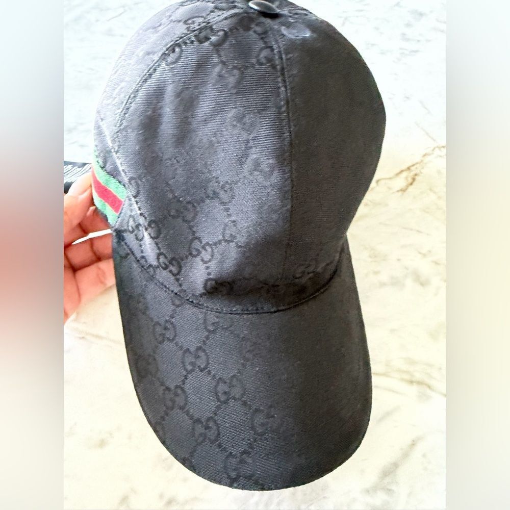 Black Gucci Canvas Baseball Cap - Picture 8 of 8
